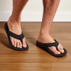 Olukai Men's 'Ohana - Black -Sandals Outlet 10110 4040 102 M Ohana BlkBlk Web Opt 1024x1024 28637.1682955728
