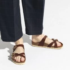 Birkenstock Women's Franca Oiled Leather - Cognac (Narrow Width) 14 Birkenstock Women's Franca Oiled Leather - Cognac (Narrow Width) -Sandals Outlet 1017568 f closeup f 89445.1673881549