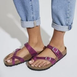 Birkenstock Women's Mayari Oiled Leather - Festival Fuchsia (Regular Width) -Sandals Outlet 1024034 f closeup f 70375.1679950293