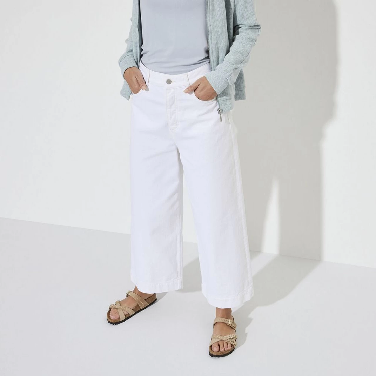 Birkenstock Women's Franca Soft Footbed Nubuck Leather - Sandcastle(Regular Width) 9 Birkenstock Women's Franca Soft Footbed Nubuck Leather - Sandcastle(Regular Width) - Image 7