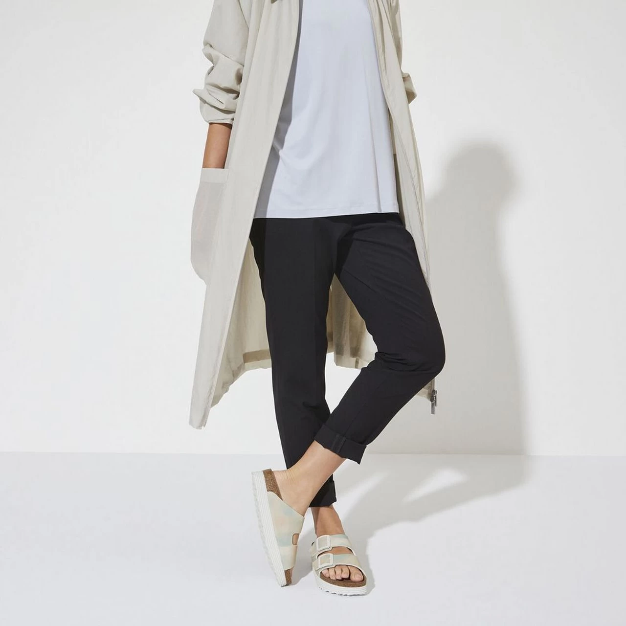 Birkenstock Papillio Women's Arizona Platform Vegan Birko-Flor - Watercolor Pink / Blue (Narrow Width) 9 Birkenstock Papillio Women's Arizona Platform Vegan Birko-Flor - Watercolor Pink / Blue (Narrow Width) - Image 7