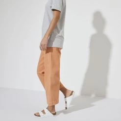 Birkenstock Women's Arizona Soft Footbed Leather - White (Narrow Width) -Sandals Outlet 1024945 f look f 98239.1676395799