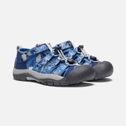 KEEN Big Kids' Newport H2 Sandals - Camo / Bright Cobalt -Sandals Outlet 1026278 PLA PDP 58353.1649966796