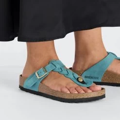 Birkenstock Women's Gizeh Oiled Leather - Biscay Bay (Regular Width) -Sandals Outlet 1026324 f closeup f 53157.1712092763