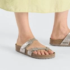 Birkenstock Women's Mayari Synthetic - Washed Metallic Silver (Regular Width) 15 Birkenstock Women's Mayari Synthetic - Washed Metallic Silver (Regular Width) -Sandals Outlet 1026992 f closeup f 12949.1711384454