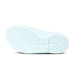 OOFOS OOahh Slide - Ice -Sandals Outlet 1100ICE shot7 39298.1709320561