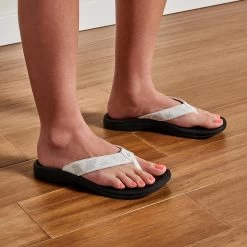 Olukai Women's 'Ohana - Bright White / Hua -Sandals Outlet 20110 WBHQ 101 W OHANA BrightWhiteHua 1024x1024 64974.1683054656