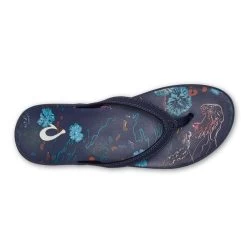 Olukai Women's Puawe - Midnight Navy / Barrier Reef 10 Olukai Women's Puawe - Midnight Navy / Barrier Reef -Sandals Outlet 20498 MZRF 004 W Puawe MidnightNavyBarrierReef 50345.1712867982
