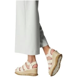 Sorel Women's Joanie III Ankle Strap Wedge - Chalk / Gum 17 -Sandals Outlet 2 36788.1678725673