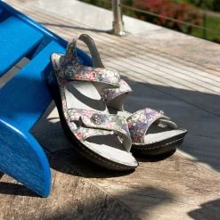 Alegria Women's Vienna - Garden Chic -Sandals Outlet 2 43142.1682020543
