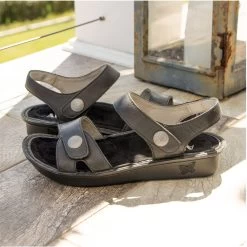 Alegria Women's Vienna - Oiled Black -Sandals Outlet 3 43720.1682020954