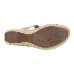 Naot Women's Caveran - Soft Silver Leather -Sandals Outlet D 25724.1619803595