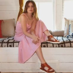 Bed Stu Women's Zoe II - Pecan DD -Sandals Outlet P2 19697.1711570722