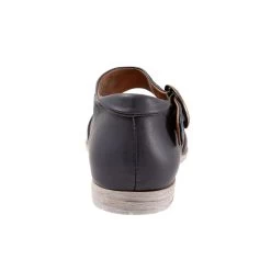 Bueno Women's Yvonne - Navy -Sandals Outlet yvonne navy navy metallic product 3 66689.1652811038